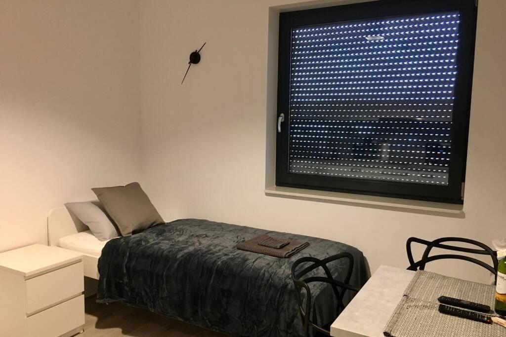 Apartament Fibra Brownie Rybnik  Bagian luar foto